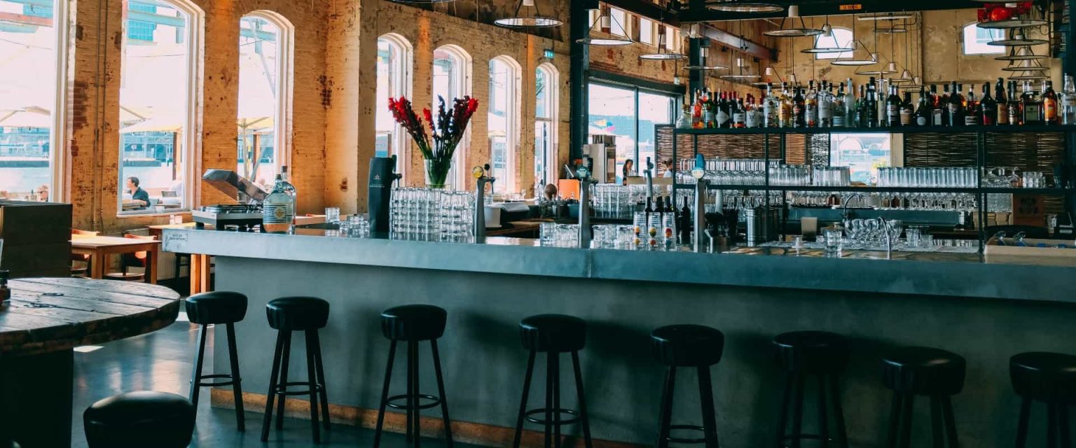 Best Bars & Pubs in Jindabyne Alpine Country Holidays